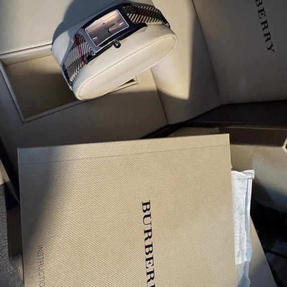 Burberry Silver Brown Watch with Rectangular Face - Picture 4 of 4